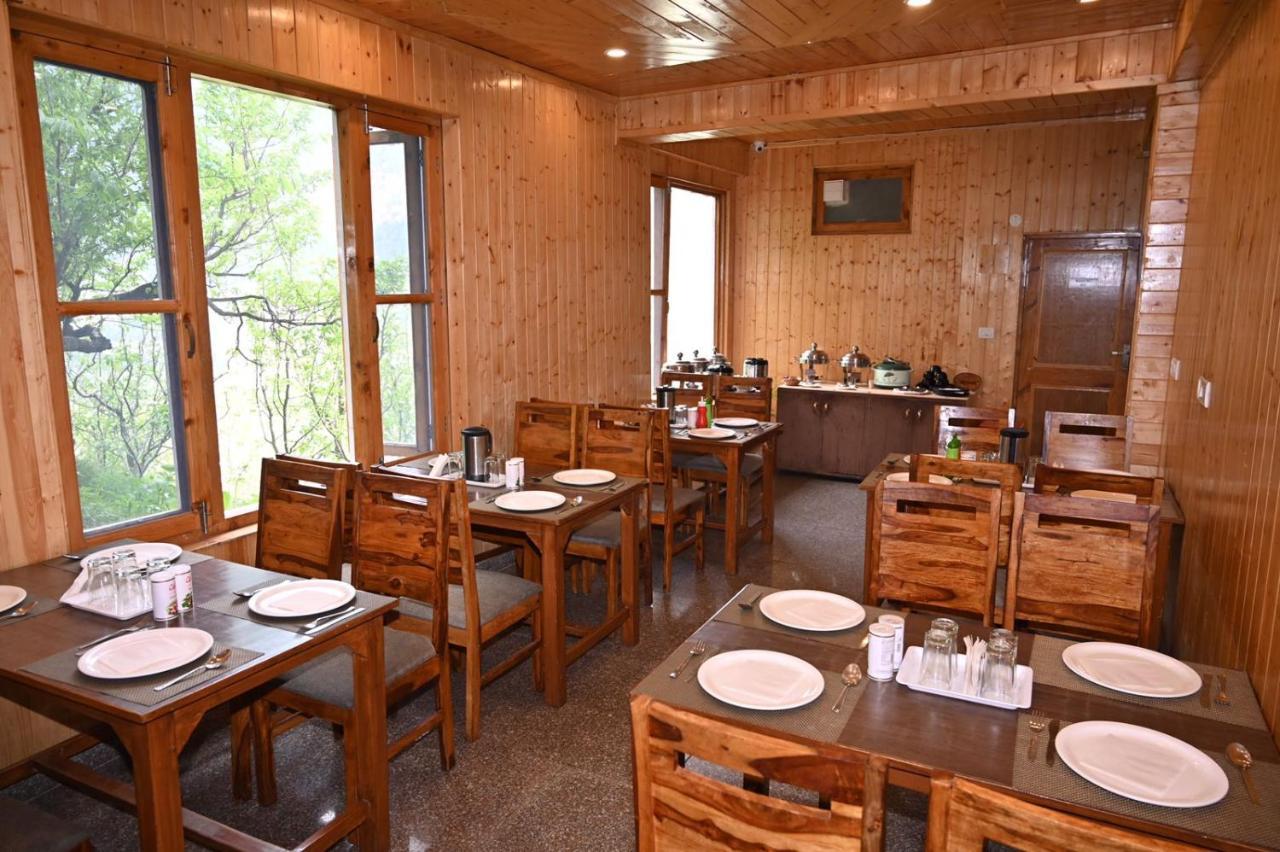 Hotel Seven Hills Manali 외부 사진