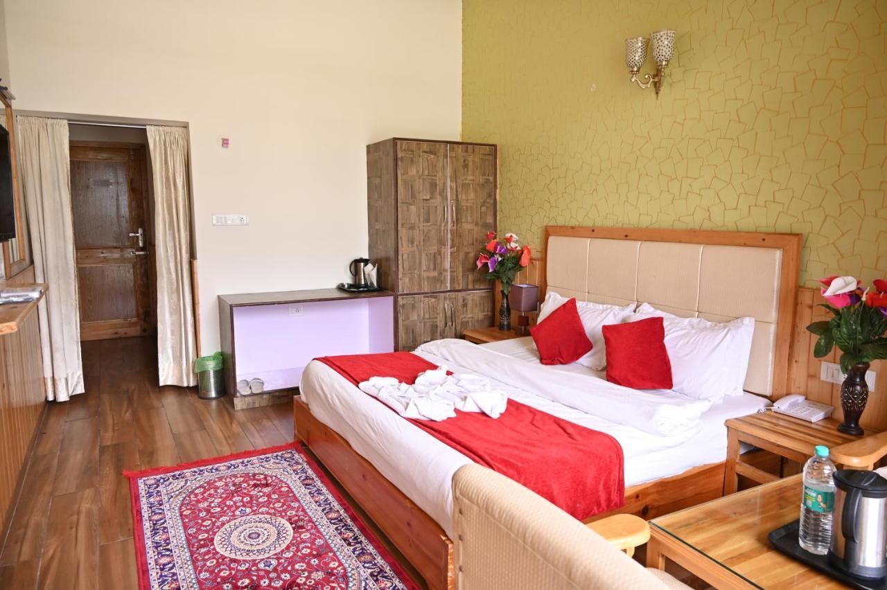 Hotel Seven Hills Manali 외부 사진