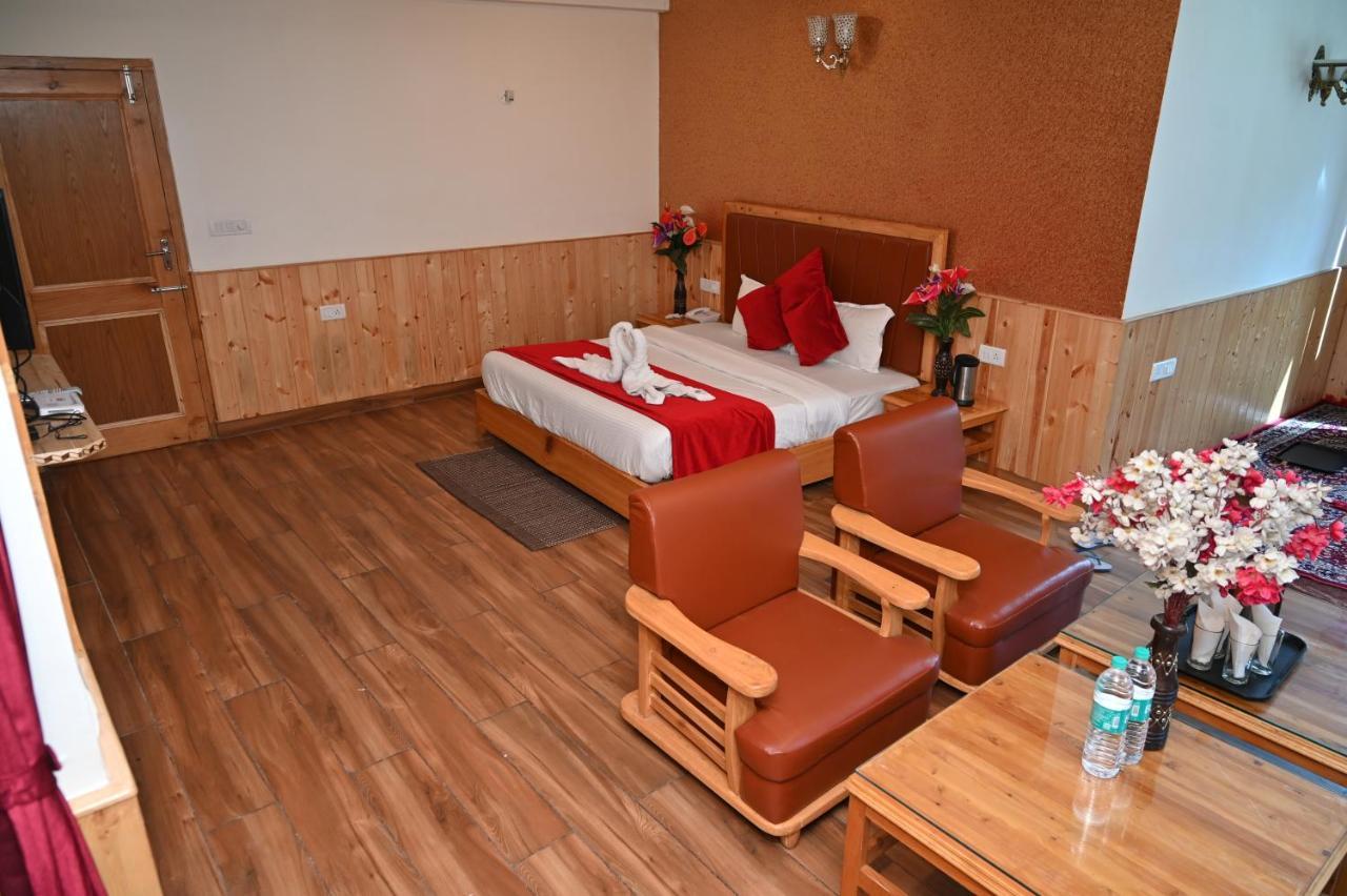 Hotel Seven Hills Manali 외부 사진